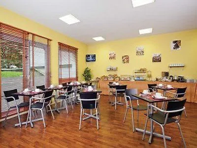 Residhome Lyon Gerland 3*,  France